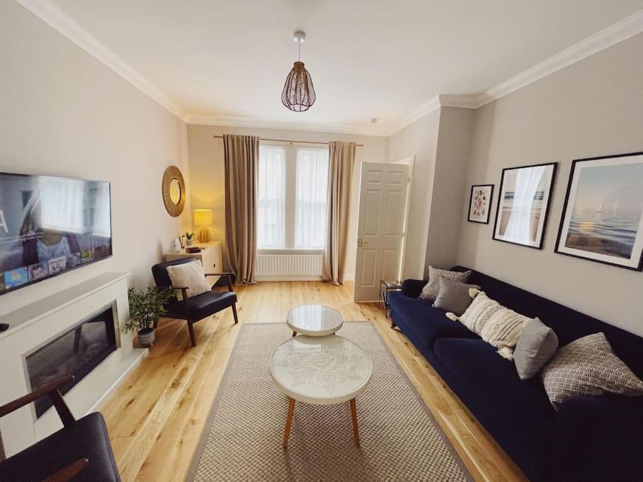 Tynemouth Seaside 3 Bed House Close To Beach/Bars/Restaurants - Parking Space Included Villa Esterno foto