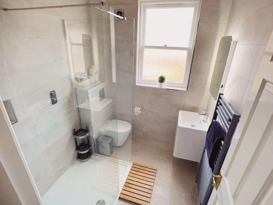Tynemouth Seaside 3 Bed House Close To Beach/Bars/Restaurants - Parking Space Included Villa Esterno foto